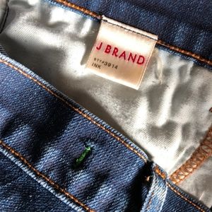 J Brand Style #3914